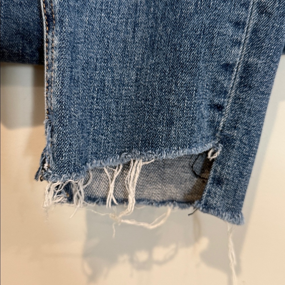 Rag & Bone Classic lighter Blue Skinny Jeans. - Picture 4 of 8